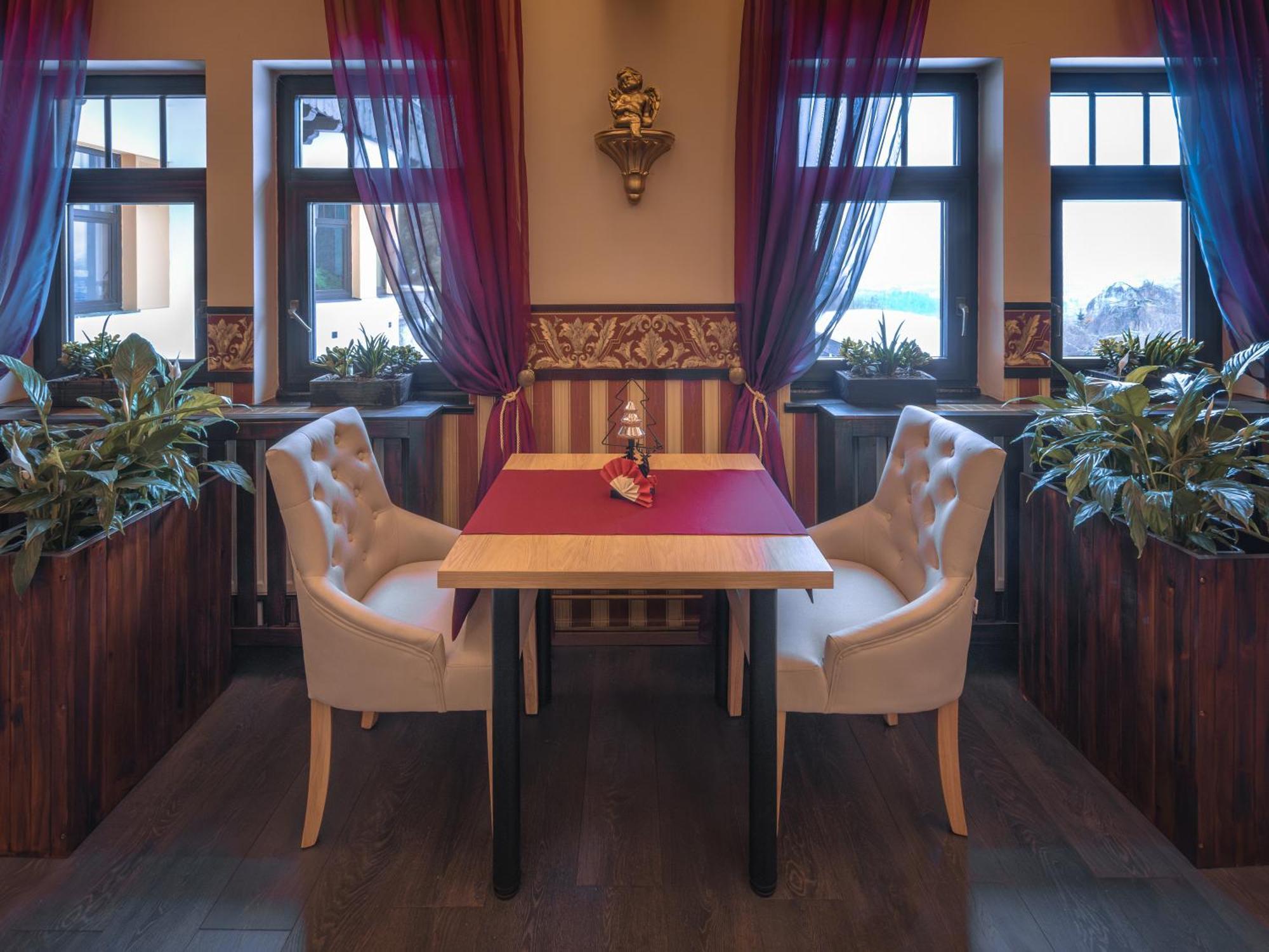 Hotel Lovecky Zamecek Orion Liberec Exterior foto